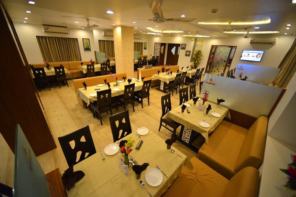 The Grand Imperial Hotel Morbi Kültér fotó